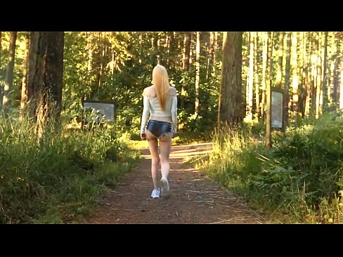 ❤️ Bela virino moviĝas malrapide, ne nuda video Anala video ĉe ni % eo.rex-porn-com.ru%
